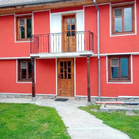 Стаи За Гости Милена Koprivshtitsa Esterno foto