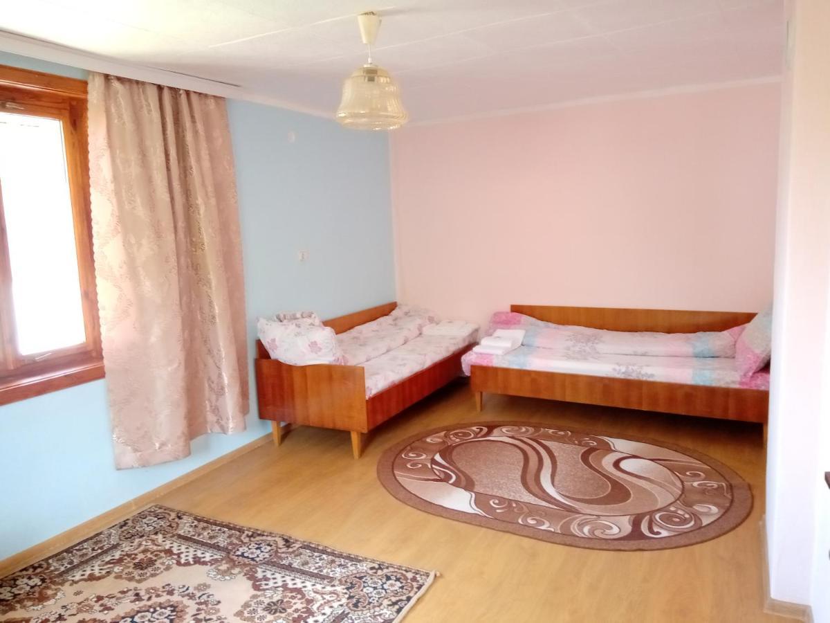 Стаи За Гости Милена Koprivshtitsa Esterno foto