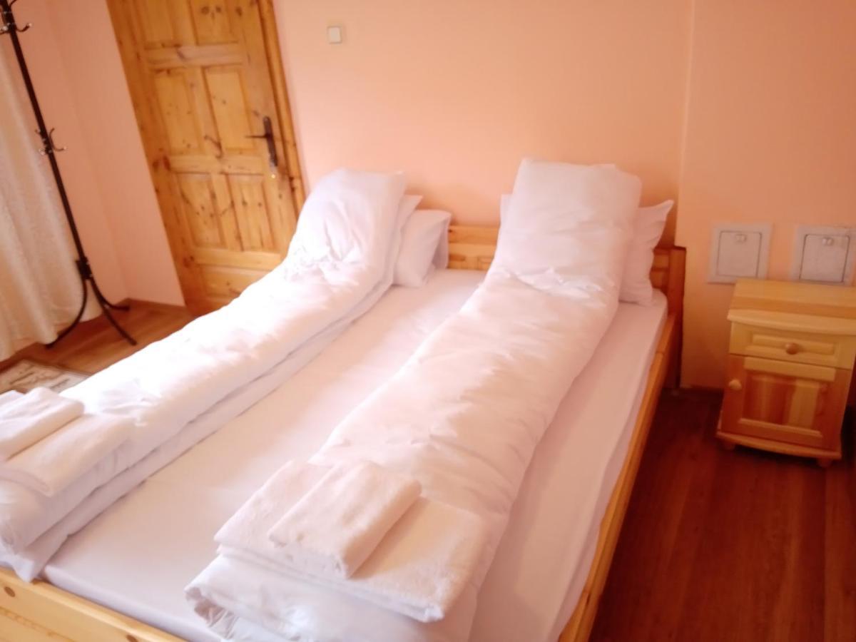 Стаи За Гости Милена Koprivshtitsa Esterno foto